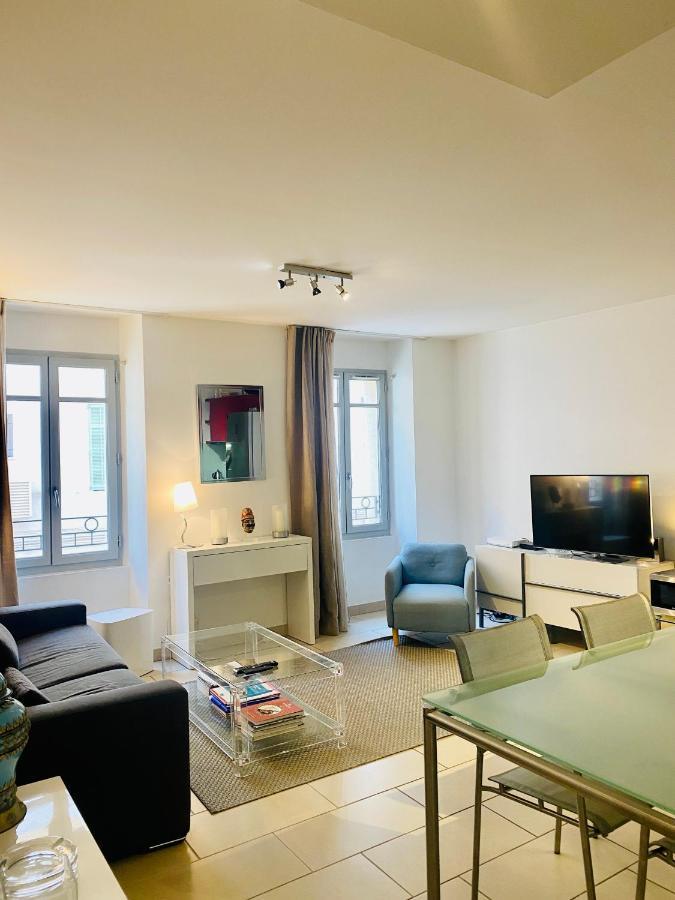Très Joli T3 Vieux Port Cannes Extérieur photo